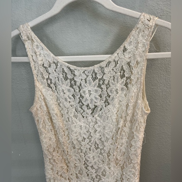 Womens White Beaded Sleeveless Maxi Fitted Low Back Column Wedding Gown … - Picture 11 of 16